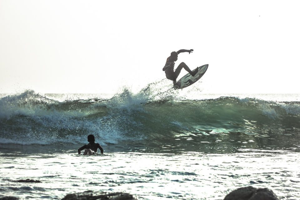 Surfer im Meer