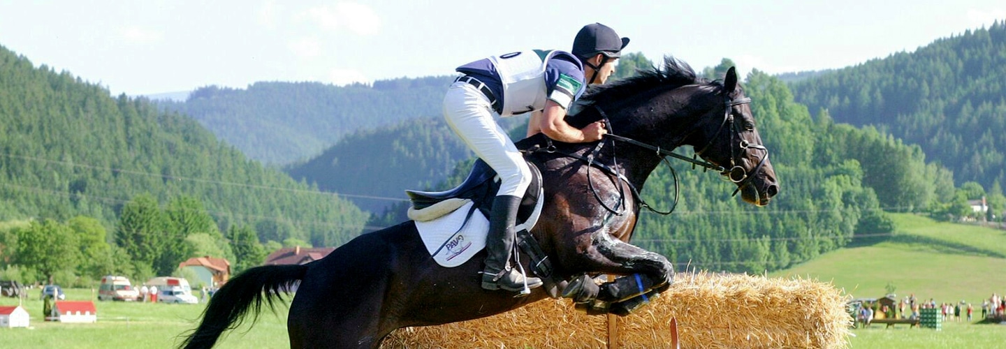 Daniel Dunst beim Reiten 
