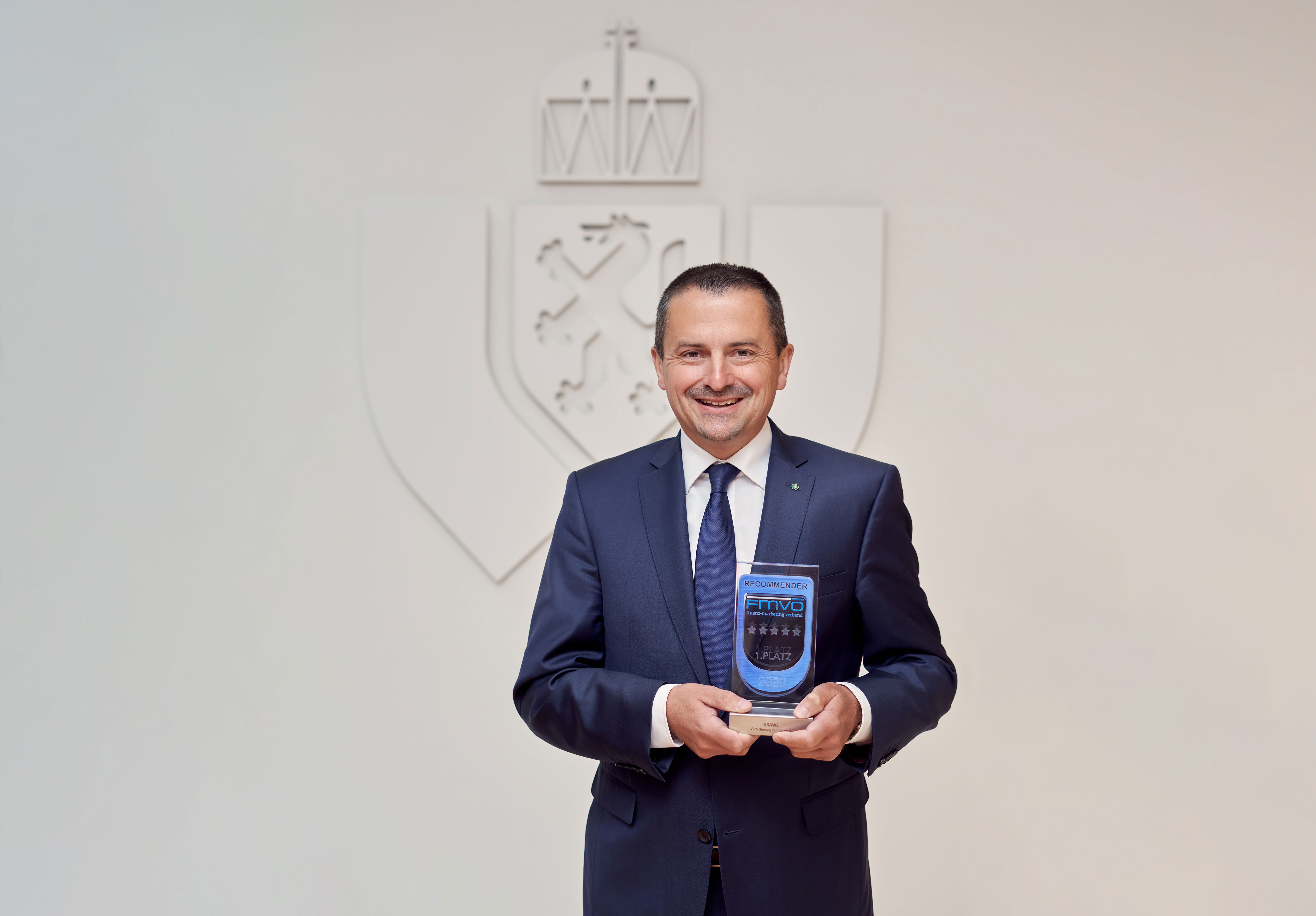 MMag. Georg Schneider with the Recommender Award 2020 MMag. Georg Schneider with the Recommender Award 2020