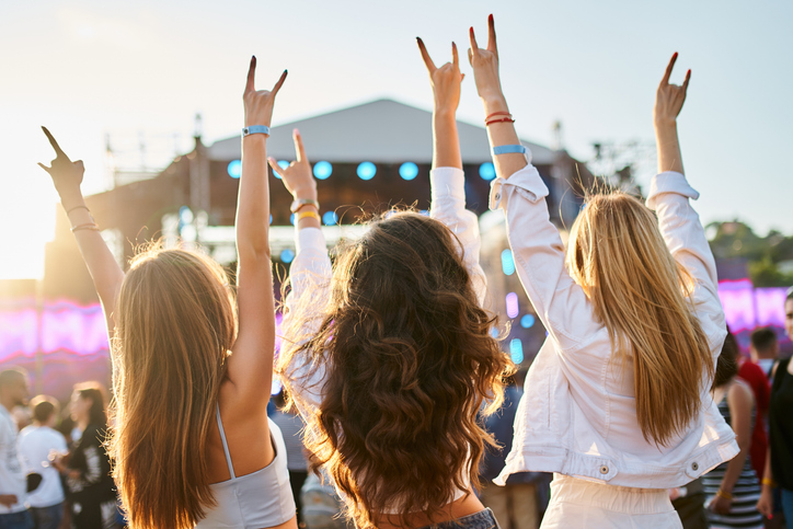 Mädchen am Festival